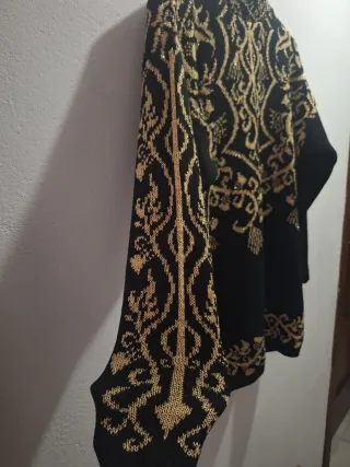 Jersey Dorothy Perkins negro y dorado