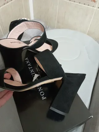 Zapatos de tacón Pons Quintana negros