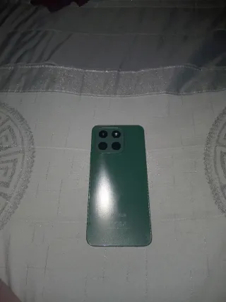 Honor Negro Seminuevo