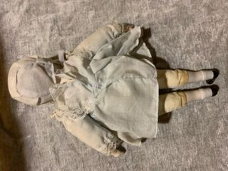 Bambola in porcellana