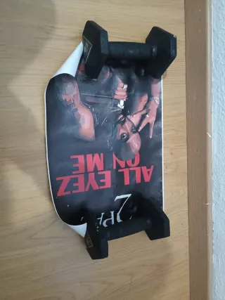 Póster Travis Scott y Tupac