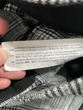 Pantalón Bershka blanco y negro a cuadros