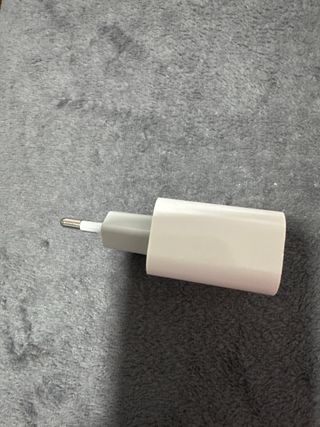 Cargador Apple 35W