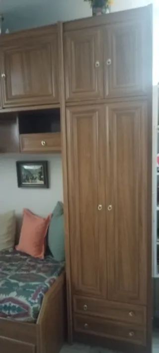 Dormitorio completo con cama nido