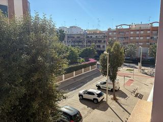 Piso en alquiler en Padre Jaime - Los Cabos en Sagunto