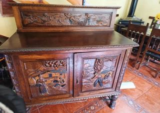 muebles antiguos tallados estilo vasco