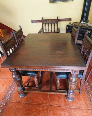 muebles antiguos tallados estilo vasco