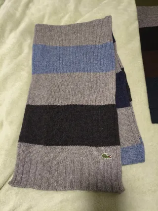 Bufandas de punto Lacoste