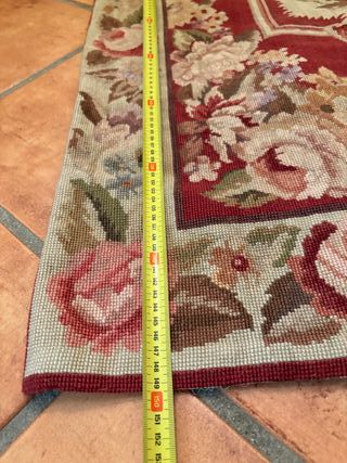 Tappeto Petit Point in Lana con Fiori