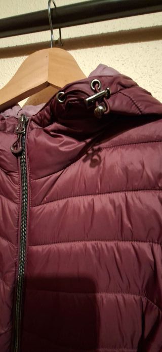 Abrigo granate EDC by Esprit