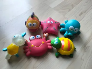 Juguetes de baño para niños