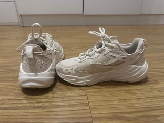 Zapatillas Fila Beige