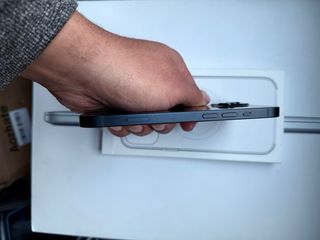 iPhone 13 128GB Negro - Batería 100% como nuevo