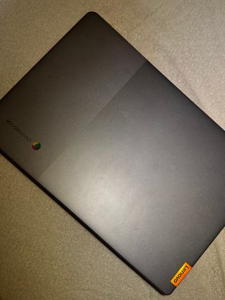 Lenovo Ideapad 3 14M836 14''