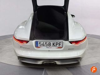 Jaguar F-Type 2.0 i4 221kW Coupé R-Dynamic Auto