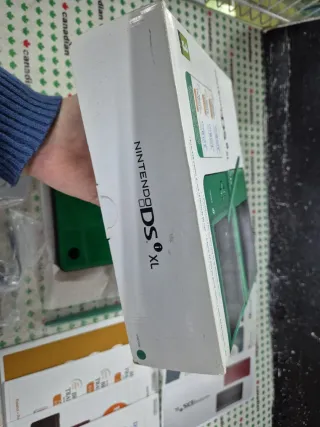 Nintendo DSI XL Verde Completa