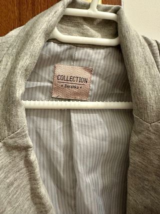 Blazer entallada de algodón Bershka