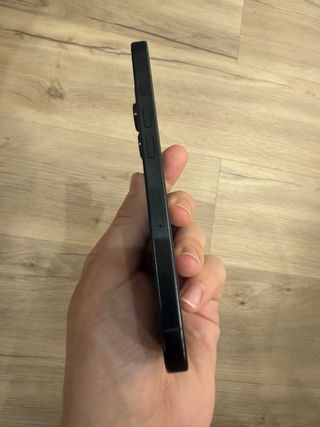 iPhone 16 Pro 96% Batería