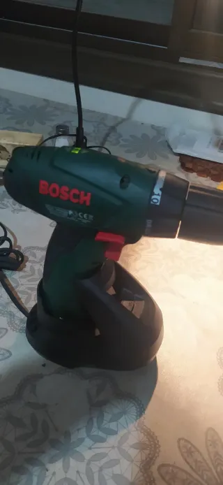BOSCH PSR 10.8 LI