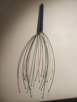 Masajeador de cabeza multicolor