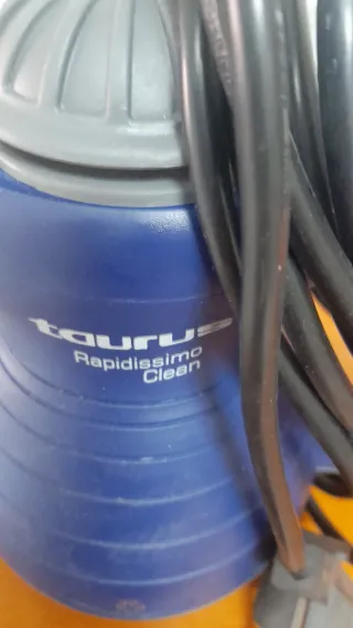 Limpiador a vapor Taurus