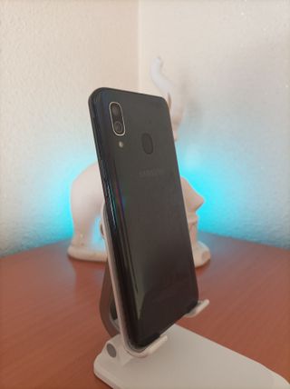 Samsung Galaxy A40 64GB