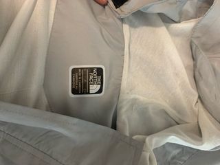 Chaqueta The North Face Gris