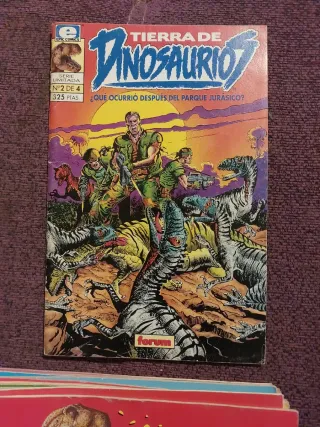 Lote 4 comics+fasciculos sueltos de Dinosaurios