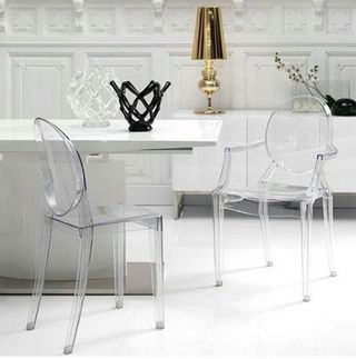 Sillas de diseño transparentes