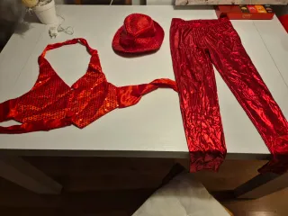 Conjunto Carnaval: Chaleco, Pantalón y Sombrero Ro