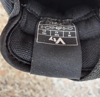 Scarpe uomo nere taglia 42