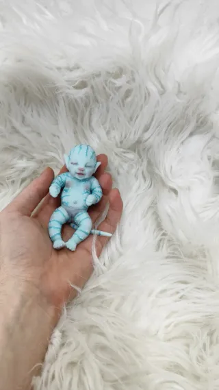 Mini avatar azul silicona articulado