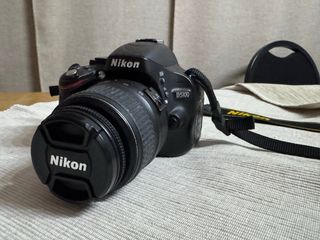 Nikon D5100 + 2 objetivos