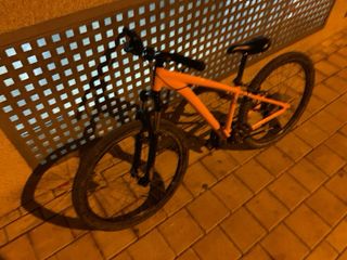 Bicicleta Rockrider Naranja todo bien