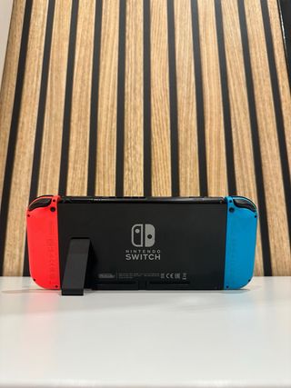 Nintendo Switch con Accesorios