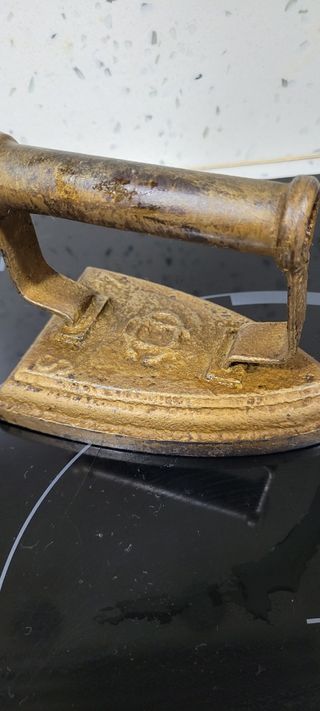 Plancha vintange de hierro fundido