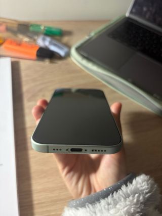 iPhone 15 Verde 128GB