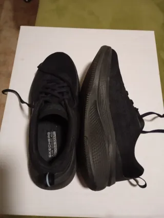 Zapatillas Skechers Negras