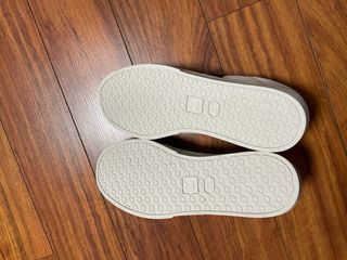 Zapatillas Veja Hombre Blancas y Negras