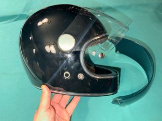 ESPECTACULAR Casco Retro Negro Brillante