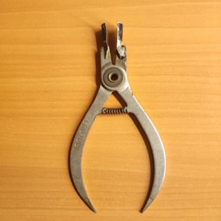 Alicates Muescador LSD 1001 y 1002