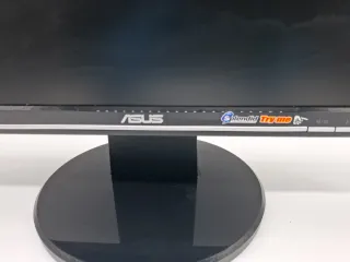Monitor Asus VK193D 19 con Cámara