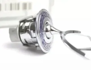 Logo Capó Mercedes W202 W203 W208 W210 W211 W124