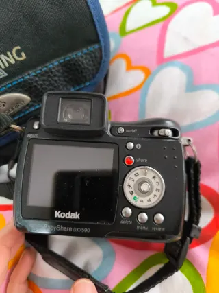 Cámara Kodak EasyShare DX7590