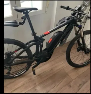 Bicicleta Eléctrica Trek Personalizada