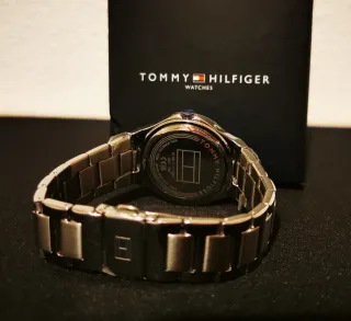 Reloj Mujer Tommy Hilfiger Juliette Plata