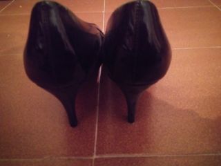 Zapatos tacón charol negros T.40