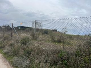 Solar de 2200 metros aproximadamente en Martos.