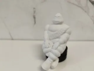 Decoración Scalextric-slot Bibendum con ruedas