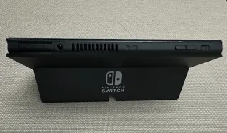 Nintendo Switch OLED + Accessori + Giochi_NUOVO